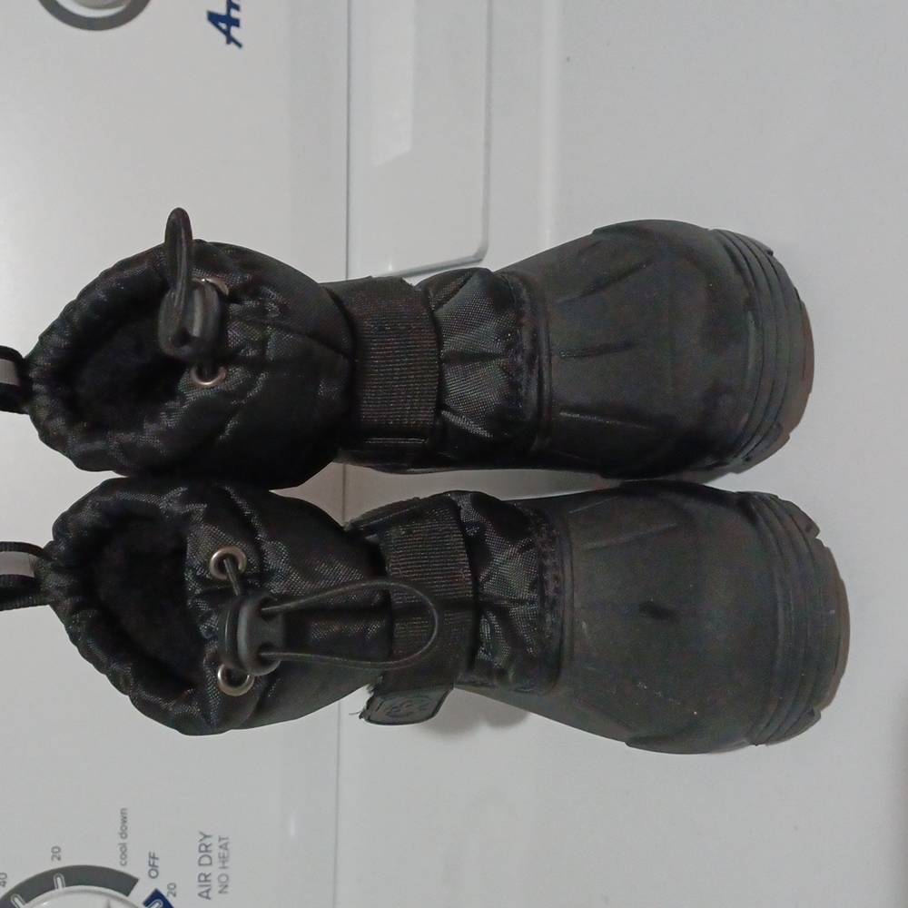 Kids snow boots